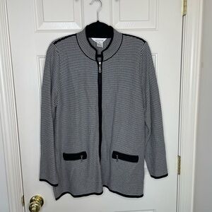 Exclusively Misook Black & White Textured Zip-Up Knit Jacket Sweater L